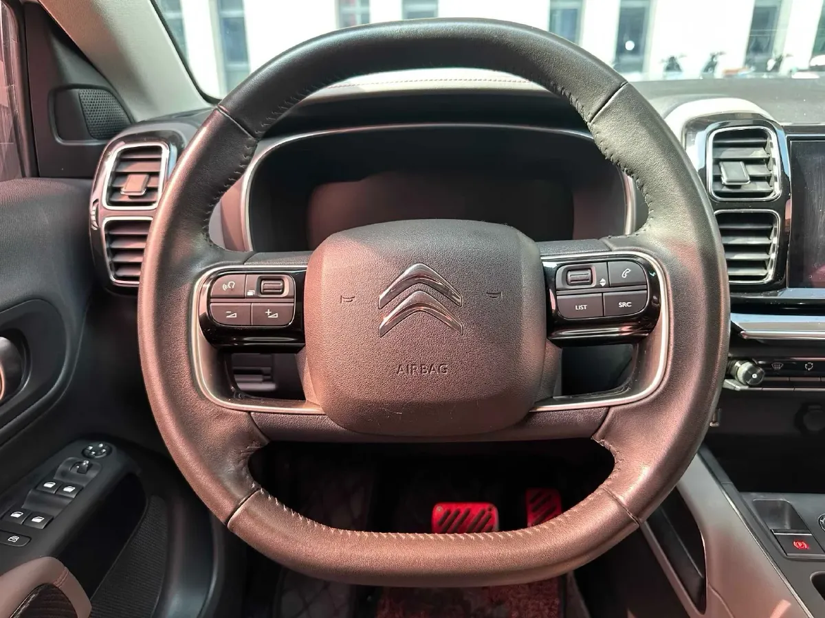 2018 Citroen C5 Aircross 1.6T 167HP L4 6AT,autocango,china used car exporter,china ev exporter,chinese used car exporter,chinese used ev exporter