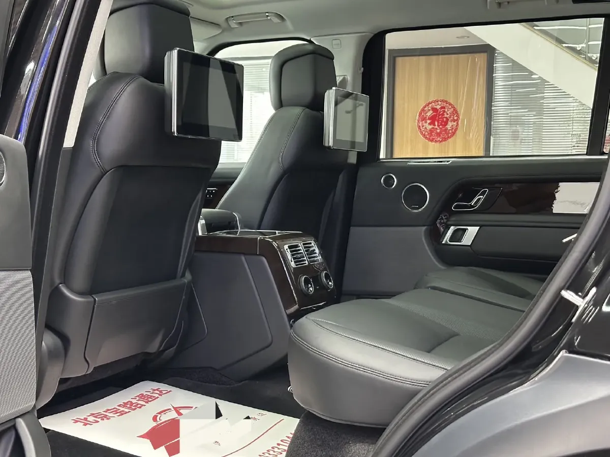 2020 Land Rover Range Rover 3.0T 400HP L6 8AT,autocango,china used car exporter,china ev exporter,chinese used car exporter,chinese used ev exporter