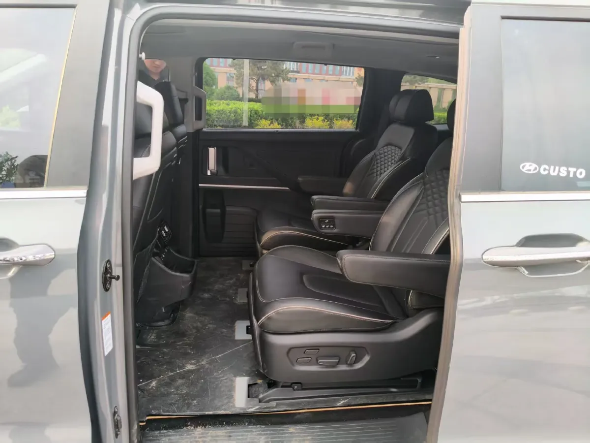 2022 Hyundai Custo 1.5T 170HP L4 8AT,autocango,china used car exporter,china ev exporter,chinese used car exporter,chinese used ev exporter