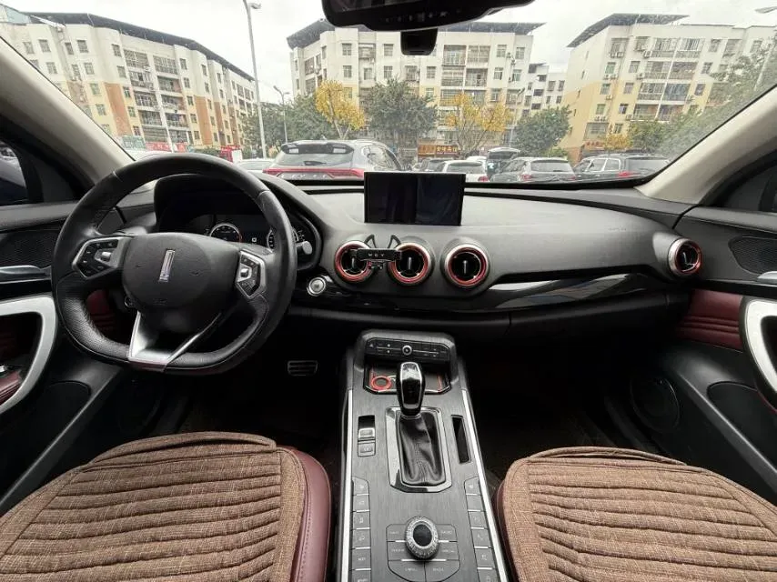 2017 WEY VV7 2.0T 234HP L4 7DCT,autocango,china used car exporter,china ev exporter,chinese used car exporter,chinese used ev exporter