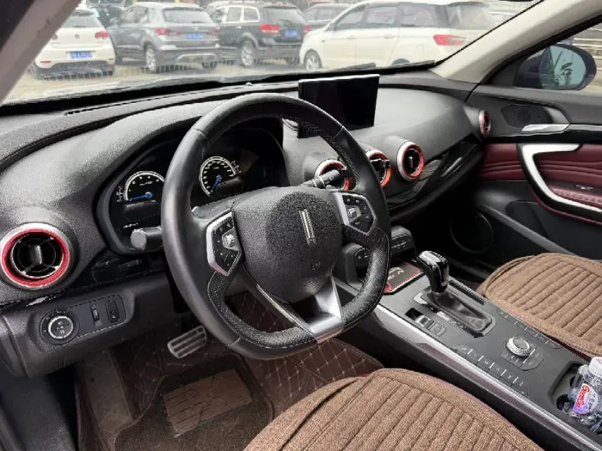 2017 WEY VV7 2.0T 234HP L4 7DCT,autocango,china used car exporter,china ev exporter,chinese used car exporter,chinese used ev exporter