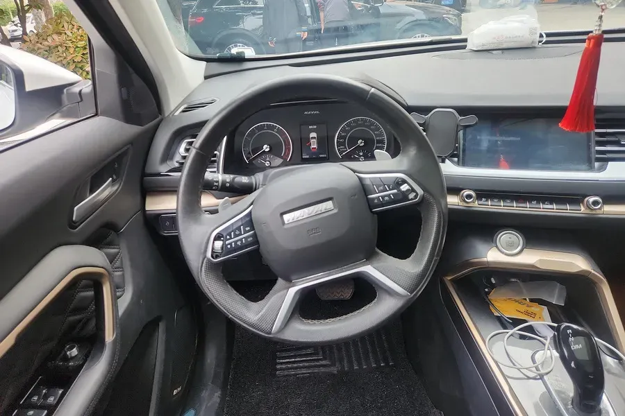 2020 Haval H6 2.0T 224HP L4 7DCT,autocango,china used car exporter,china ev exporter,chinese used car exporter,chinese used ev exporter