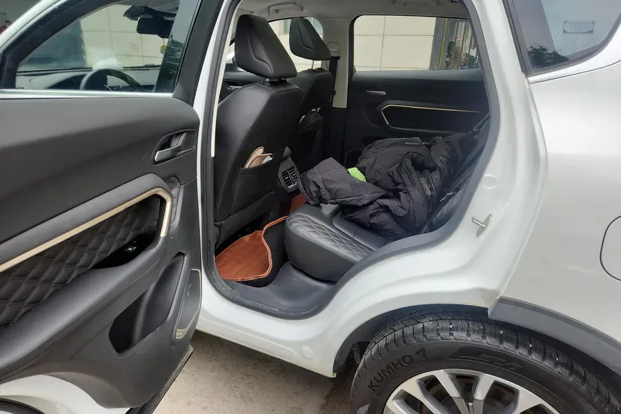 2020 Haval H6 2.0T 224HP L4 7DCT,autocango,china used car exporter,china ev exporter,chinese used car exporter,chinese used ev exporter