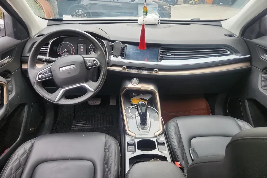 2020 Haval H6 2.0T 224HP L4 7DCT,autocango,china used car exporter,china ev exporter,chinese used car exporter,chinese used ev exporter
