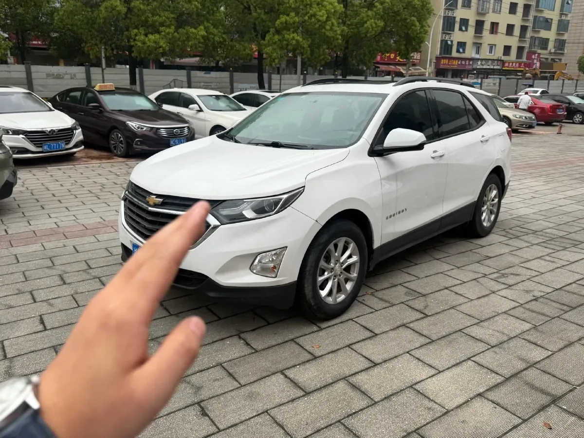 2018 Chevrolet Equinox 1.5T 180HP L4 6AT,autocango,china used car exporter,china ev exporter,chinese used car exporter,chinese used ev exporter
