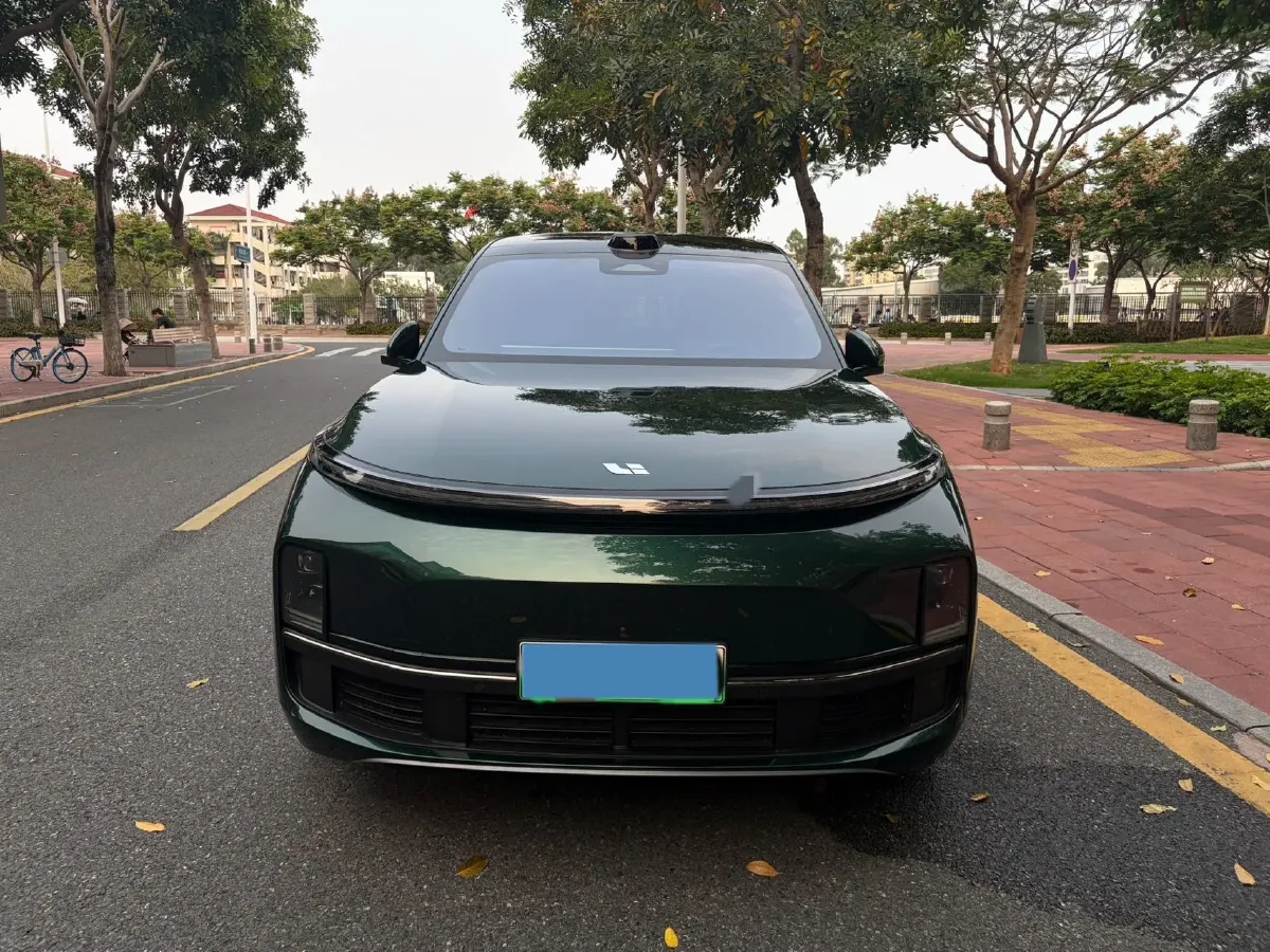 2022 Li L9 Range Extended 154HP REEV 42.6KWH,autocango,china used car exporter,china ev exporter,chinese used car exporter,chinese used ev exporter