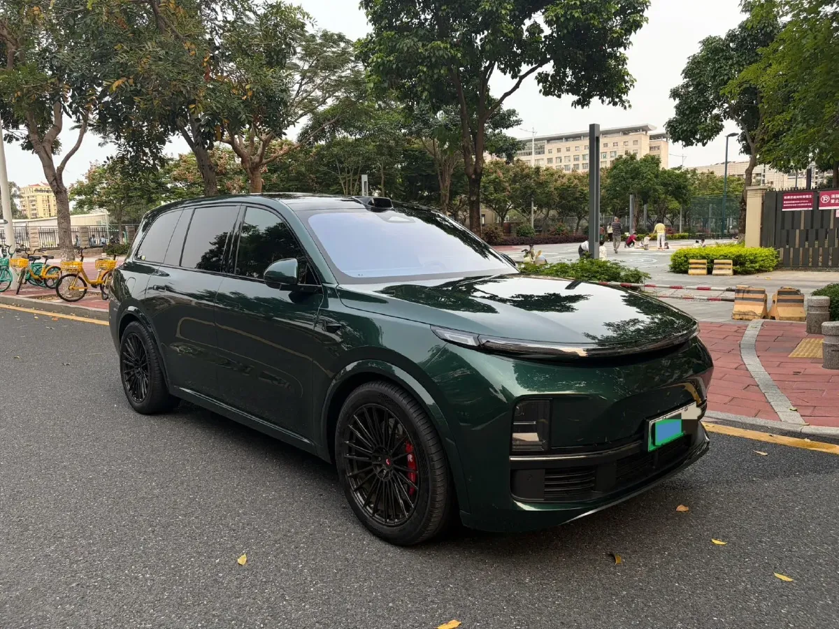 2022 Li L9 Range Extended 154HP REEV 42.6KWH,autocango,china used car exporter,china ev exporter,chinese used car exporter,chinese used ev exporter