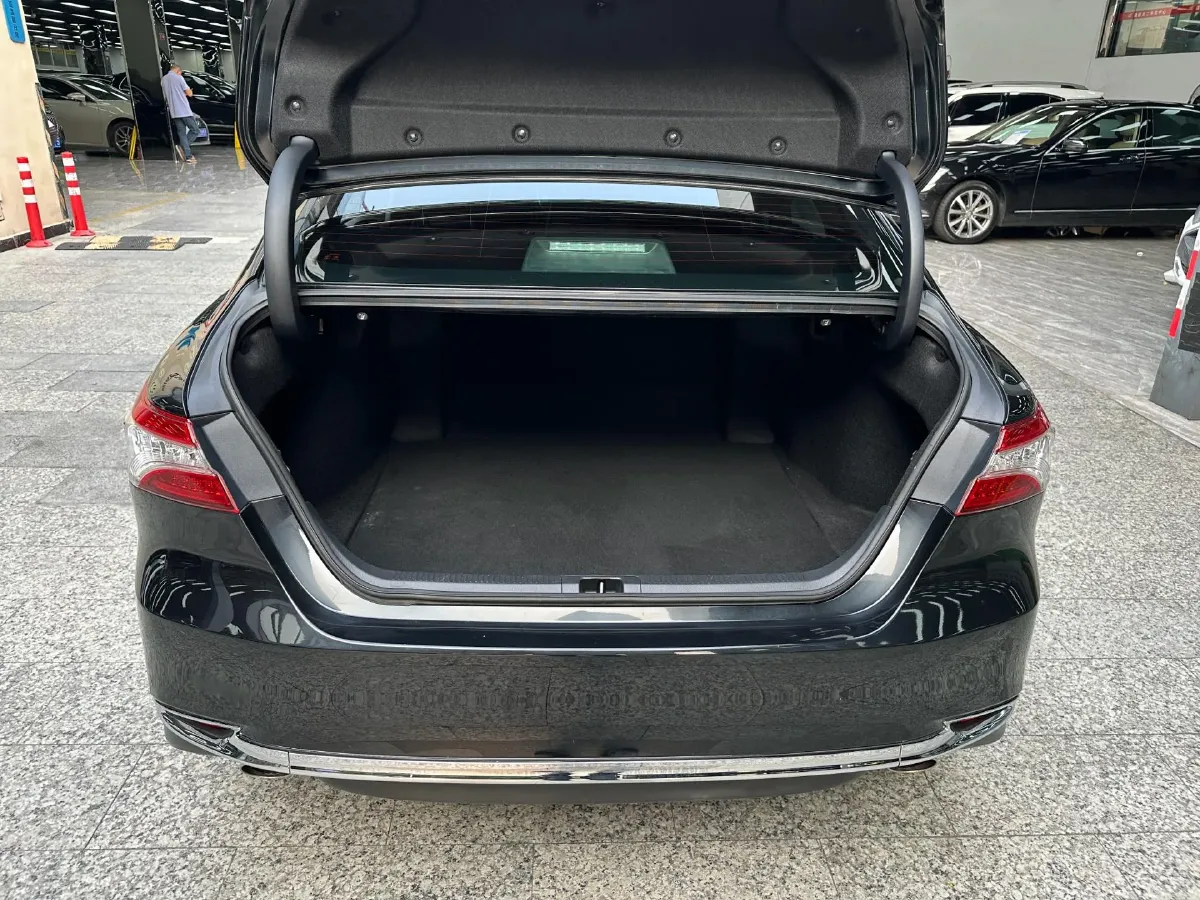 2023 Toyota Camry 2.0L 177HP L4 CVT,autocango,china used car exporter,china ev exporter,chinese used car exporter,chinese used ev exporter