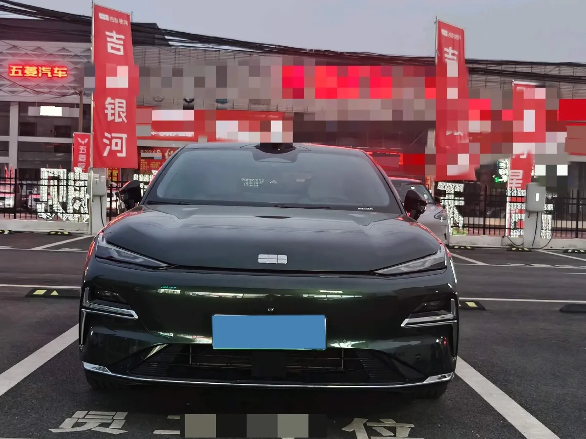 2025 Geely Galaxy Starshine 8 1.5T 163HP L4 3DHT PHEV 27.69KWH,autocango,china used car exporter,china ev exporter,chinese used car exporter,chinese used ev exporter