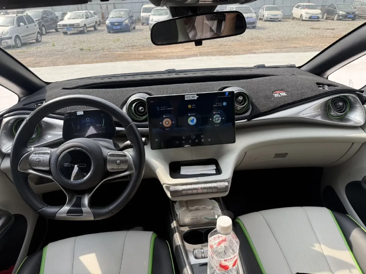 2021 Ford Escort 1.5L 122HP L3 6AT,autocango,china used car exporter,china ev exporter,chinese used car exporter,chinese used ev exporter