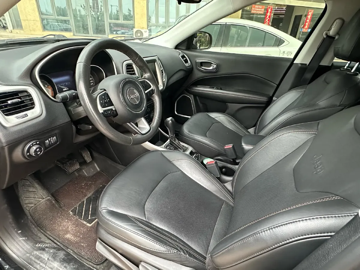 2017 Jeep Compass 1.4T 165HP L4 7DCT,autocango,china used car exporter,china ev exporter,chinese used car exporter,chinese used ev exporter