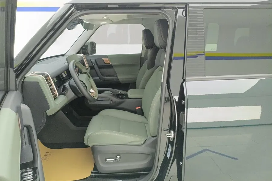 2024 iCAR iCAR 03 BEV 50.63KWH,autocango,china used car exporter,china ev exporter,chinese used car exporter,chinese used ev exporter