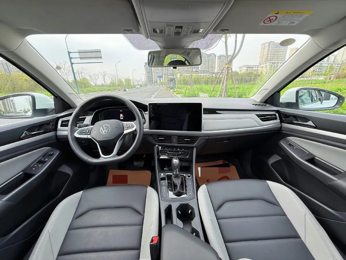 2023 Volkswagen Bora 1.5T 160HP L4 7DCT,autocango,china used car exporter,china ev exporter,chinese used car exporter,chinese used ev exporter