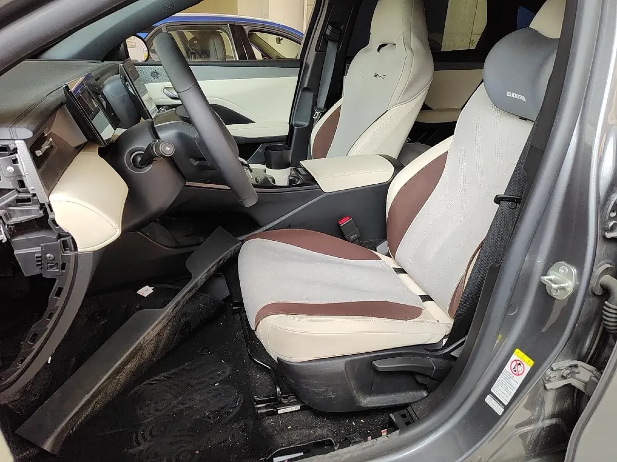 2025 BYD Qin Plus 1.5L 101HP L4 E-CVT PHEV 7.68KWH,autocango,china used car exporter,china ev exporter,chinese used car exporter,chinese used ev exporter