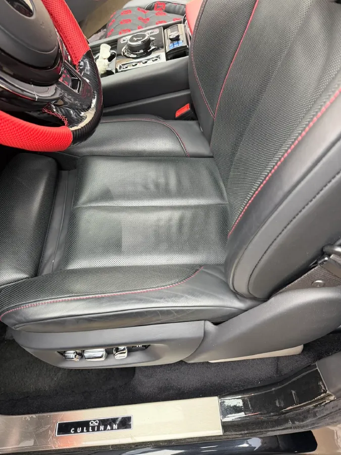 2020 Rolls-Royce Cullinan 6.7T 600HP V12 8AT,autocango,china used car exporter,china ev exporter,chinese used car exporter,chinese used ev exporter