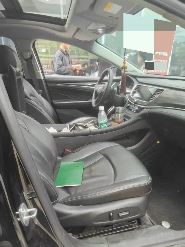 2021 Buick Larcosse 2.0T 237HP L4 9AT,autocango,china used car exporter,china ev exporter,chinese used car exporter,chinese used ev exporter