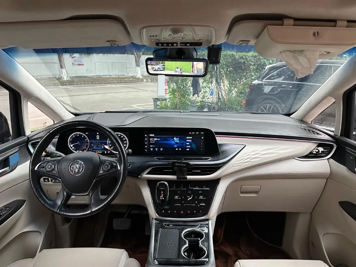 2022 Buick GL8 2.0T 237HP L4 9AT,autocango,china used car exporter,china ev exporter,chinese used car exporter,chinese used ev exporter