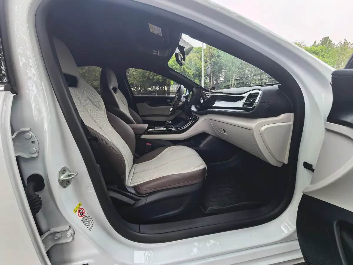 2024 BYD Qin Plus 1.5L 110HP L4 E-CVT PHEV 8.32KWH,autocango,china used car exporter,china ev exporter,chinese used car exporter,chinese used ev exporter