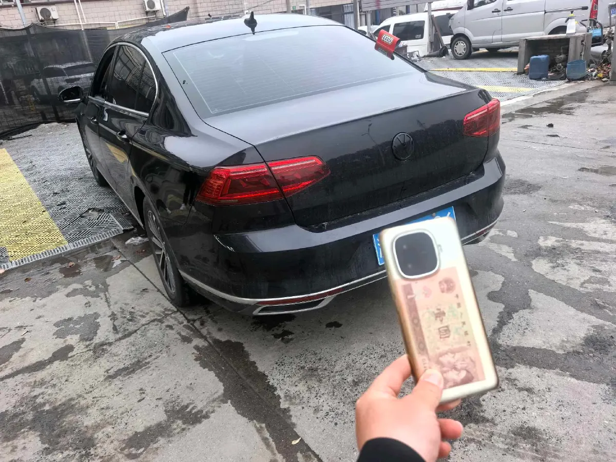 2020 Volkswagen Magotan 2.0T 186HP L4 7DCT,autocango,china used car exporter,china ev exporter,chinese used car exporter,chinese used ev exporter