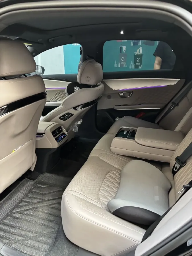 2024 BYD Han BEV 72KWH,autocango,china used car exporter,china ev exporter,chinese used car exporter,chinese used ev exporter