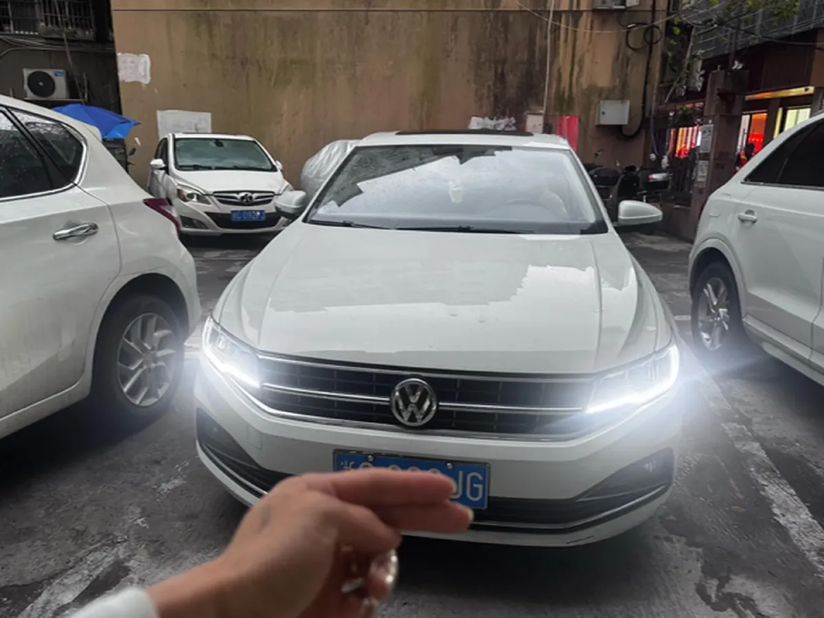 2019 Ford Focus 1.5T 184HP L3 8AT,autocango,china used car exporter,china ev exporter,chinese used car exporter,chinese used ev exporter