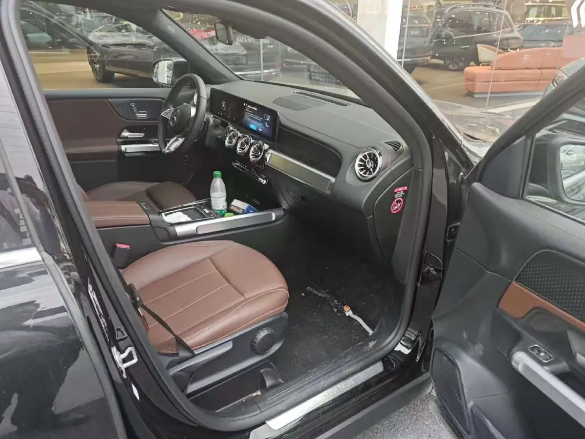 2024 Mercedes-Benz GLB Class 2.0T 190HP L4 8DCT,autocango,china used car exporter,china ev exporter,chinese used car exporter,chinese used ev exporter