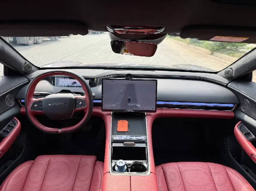 2025 Exceed Sterra ES REEV 156HP REEV 34.7KWH,autocango,china used car exporter,china ev exporter,chinese used car exporter,chinese used ev exporter