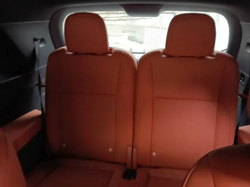 2025 Li L8 Range Extended 154HP REEV,autocango,china used car exporter,china ev exporter,chinese used car exporter,chinese used ev exporter