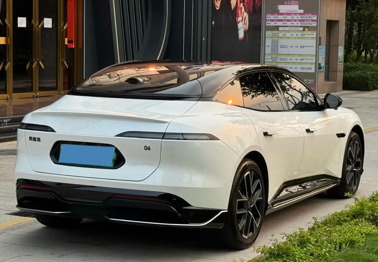 2025 Avatr 06 BEV,autocango,china used car exporter,china ev exporter,chinese used car exporter,chinese used ev exporter