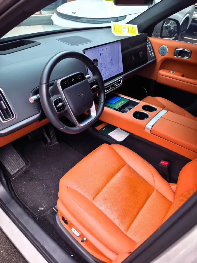 2024 Li L6 Range Extended 154HP L4 REEV 36.8KWH,autocango,china used car exporter,china ev exporter,chinese used car exporter,chinese used ev exporter