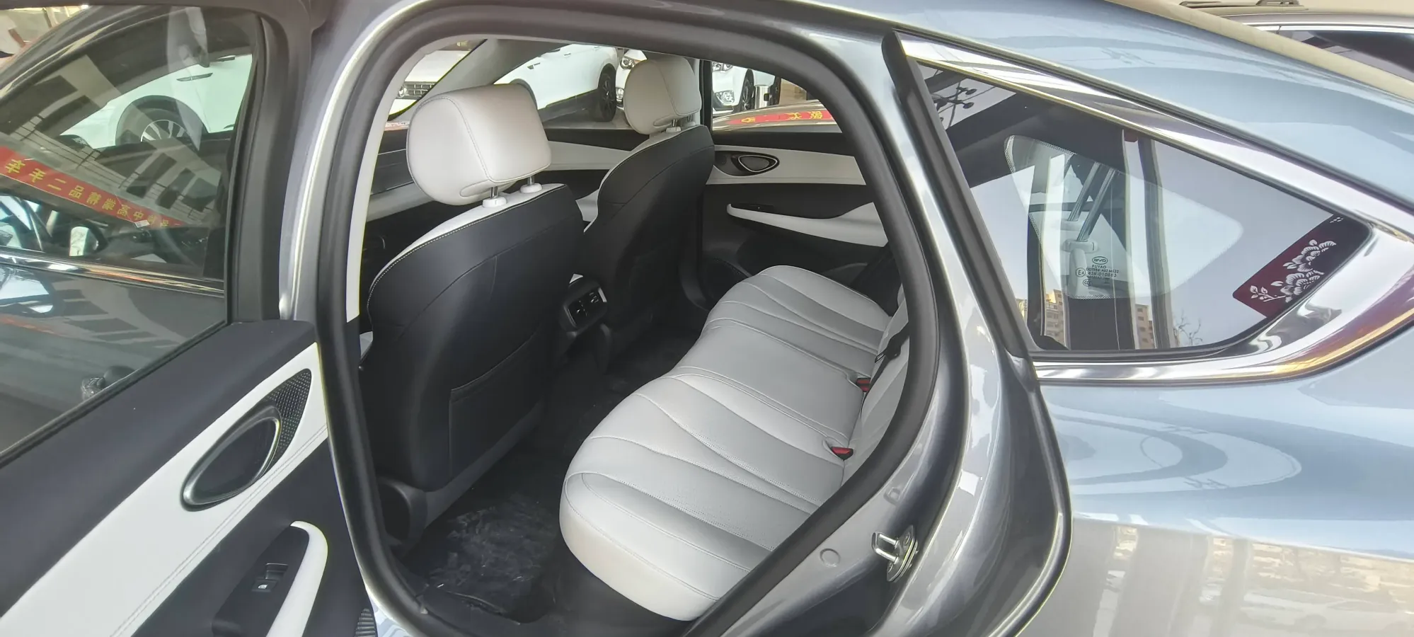 2025 BYD Seal05 DM-i 1.5L 101HP L4 E-CVT PHEV 7.68KWH,autocango,china used car exporter,china ev exporter,chinese used car exporter,chinese used ev exporter