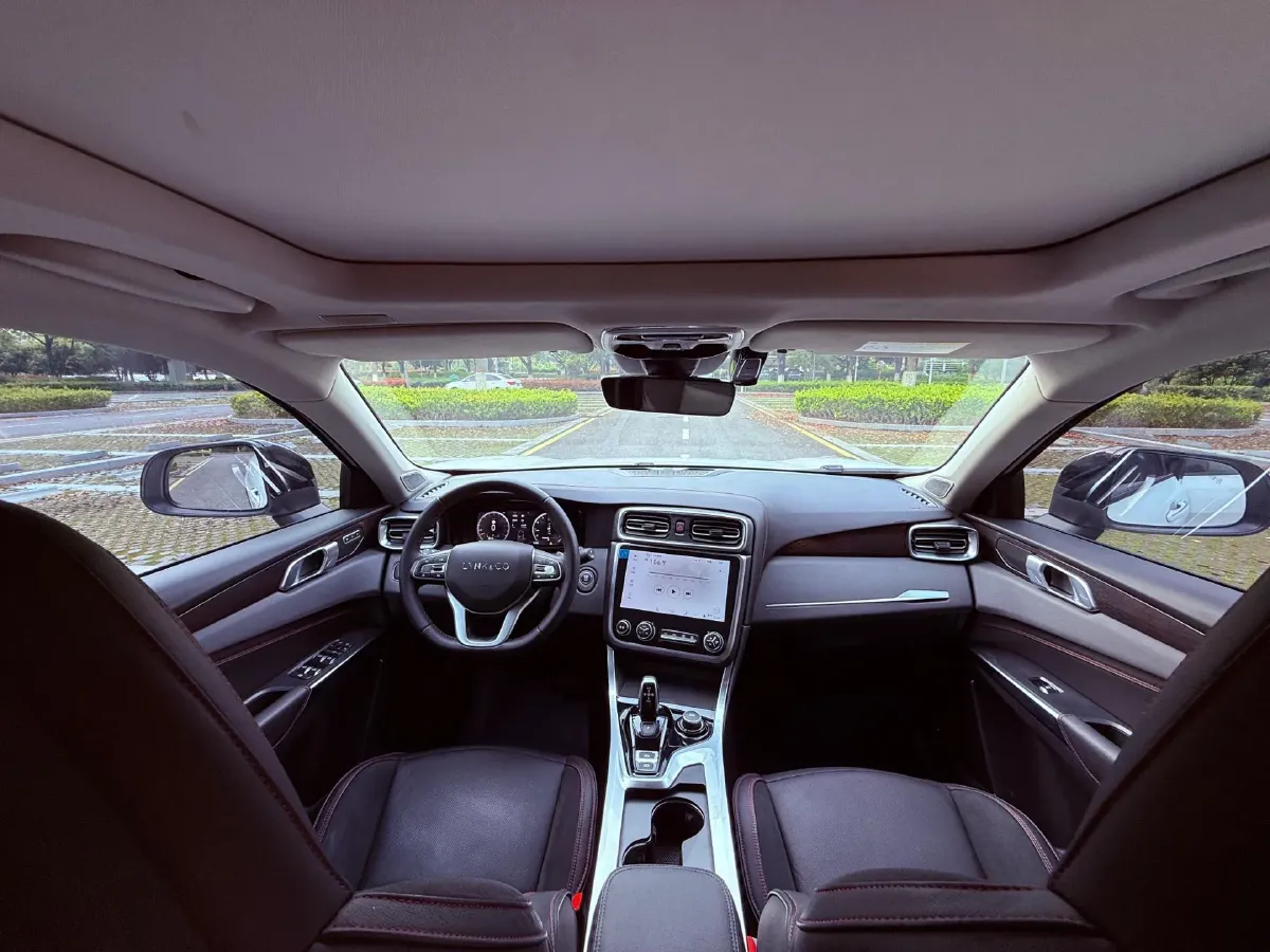 2017 Foton Sauvana 2.0T 218HP L4 6AT,autocango,china used car exporter,china ev exporter,chinese used car exporter,chinese used ev exporter