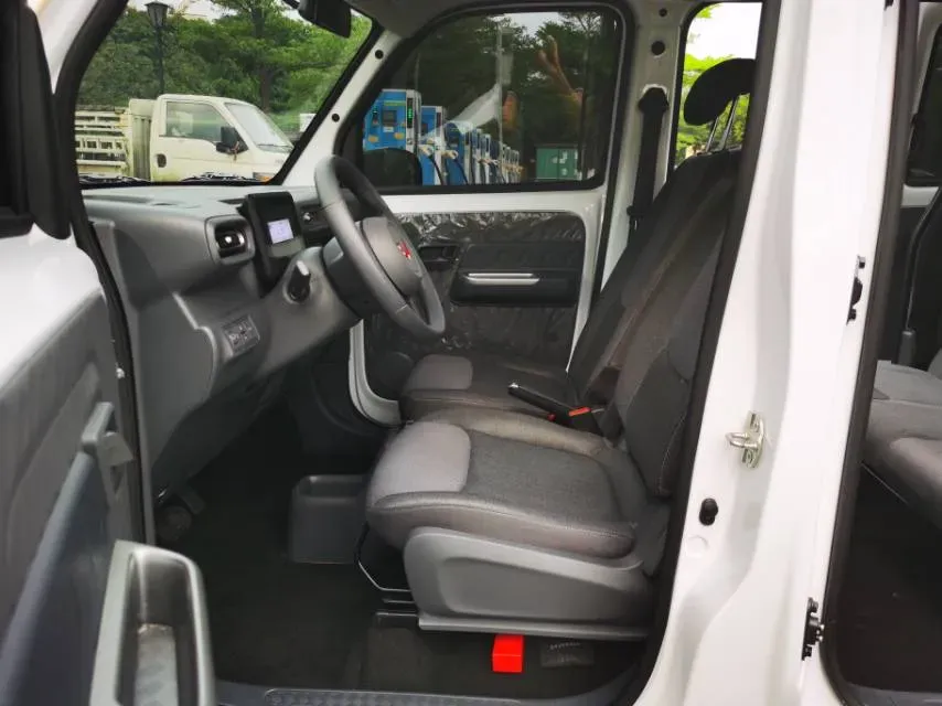 2025 WuLing ZhiGuang BEV 17.7KWH,autocango,china used car exporter,china ev exporter,chinese used car exporter,chinese used ev exporter