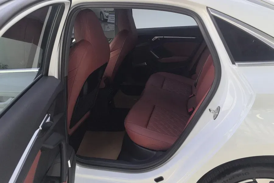 2025 Audi A3 1.5T 160HP L4 7DCT,autocango,china used car exporter,china ev exporter,chinese used car exporter,chinese used ev exporter