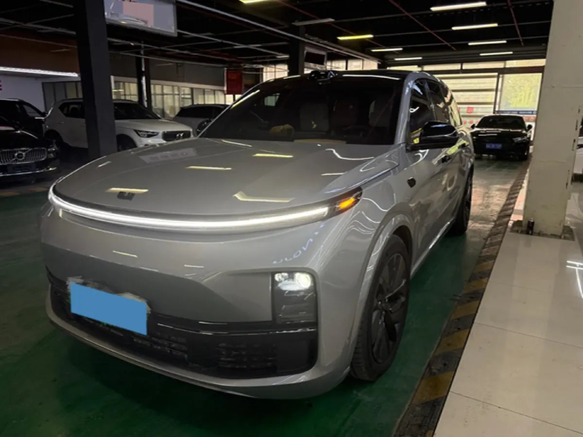 2022 Li L9 Range Extended 154HP REEV 42.6KWH,autocango,china used car exporter,china ev exporter,chinese used car exporter,chinese used ev exporter