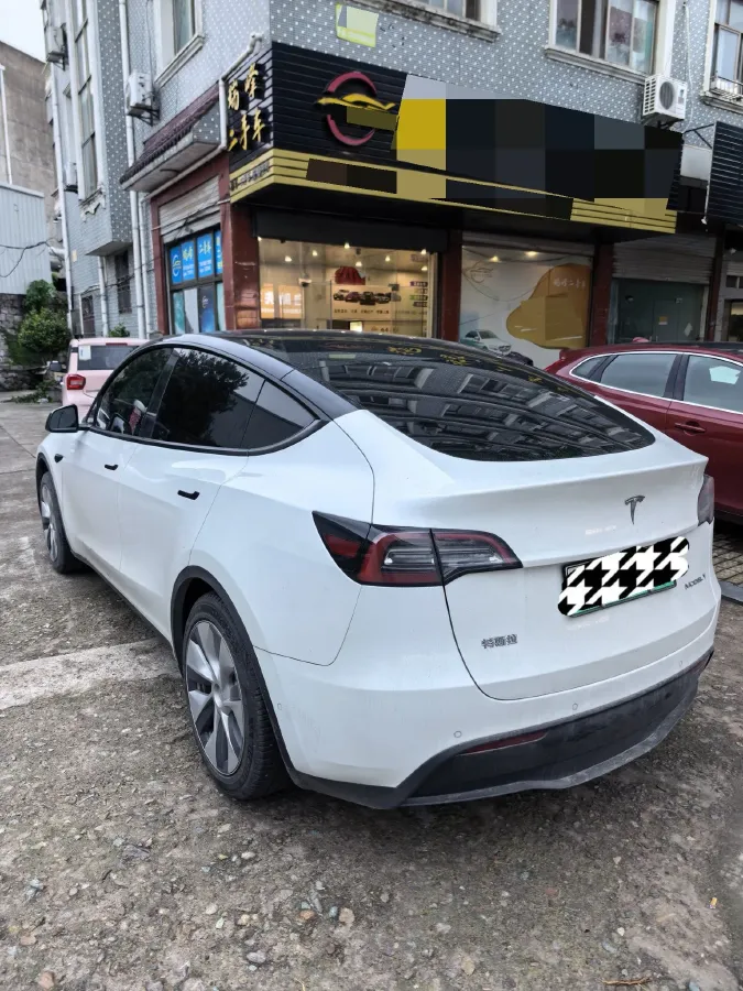 2022 Tesla Model Y BEV 60KWH,autocango,china used car exporter,china ev exporter,chinese used car exporter,chinese used ev exporter