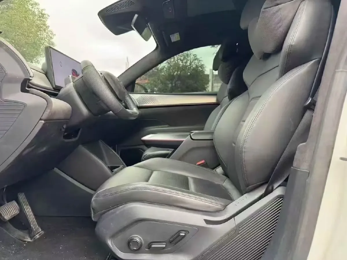 2023 Honda CR-V 2.0L 150HP L4 E-CVT PHEV 17.7KWH,autocango,china used car exporter,china ev exporter,chinese used car exporter,chinese used ev exporter