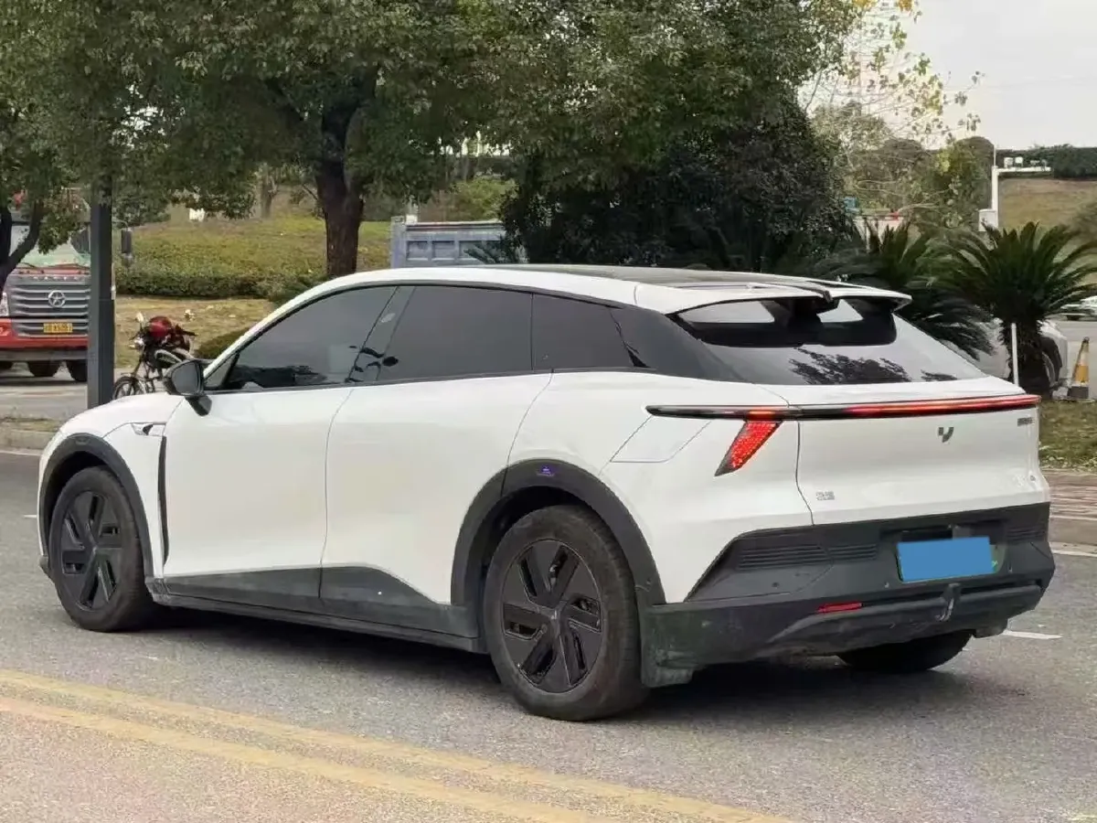 2023 Honda CR-V 2.0L 150HP L4 E-CVT PHEV 17.7KWH,autocango,china used car exporter,china ev exporter,chinese used car exporter,chinese used ev exporter