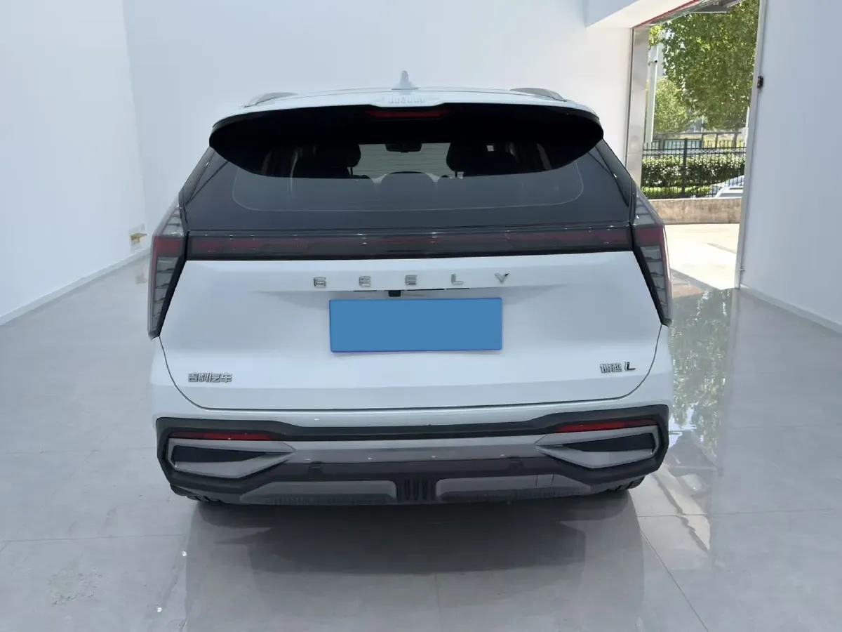 2023 Geely StarRay 1.5T 181HP L4 7DCT,autocango,china used car exporter,china ev exporter,chinese used car exporter,chinese used ev exporter