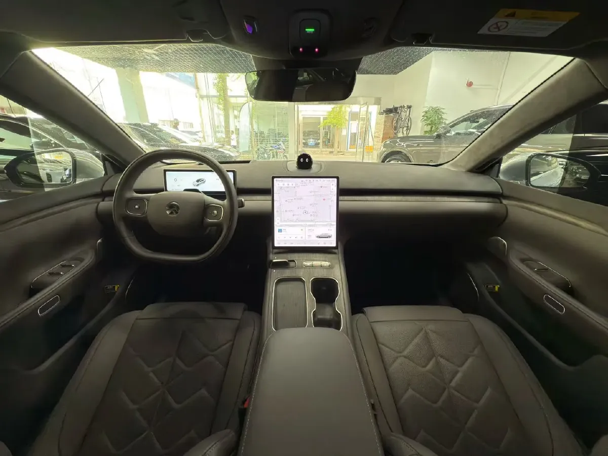 2024 NIO ET7 BEV 100KWH,autocango,china used car exporter,china ev exporter,chinese used car exporter,chinese used ev exporter