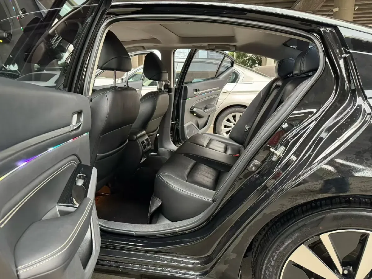 2021 Nissan Teana 2.0T 243HP L4 CVT,autocango,china used car exporter,china ev exporter,chinese used car exporter,chinese used ev exporter