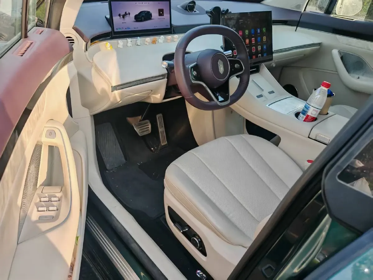 2026 Luxeed R7 REEV 156HP REEV,autocango,china used car exporter,china ev exporter,chinese used car exporter,chinese used ev exporter