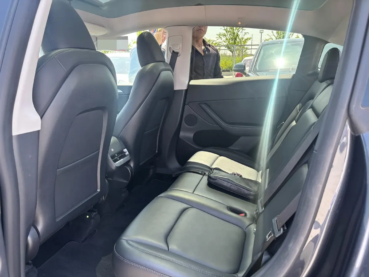 2024 Iveco OuSheng BEV 77.28KWH,autocango,china used car exporter,china ev exporter,chinese used car exporter,chinese used ev exporter