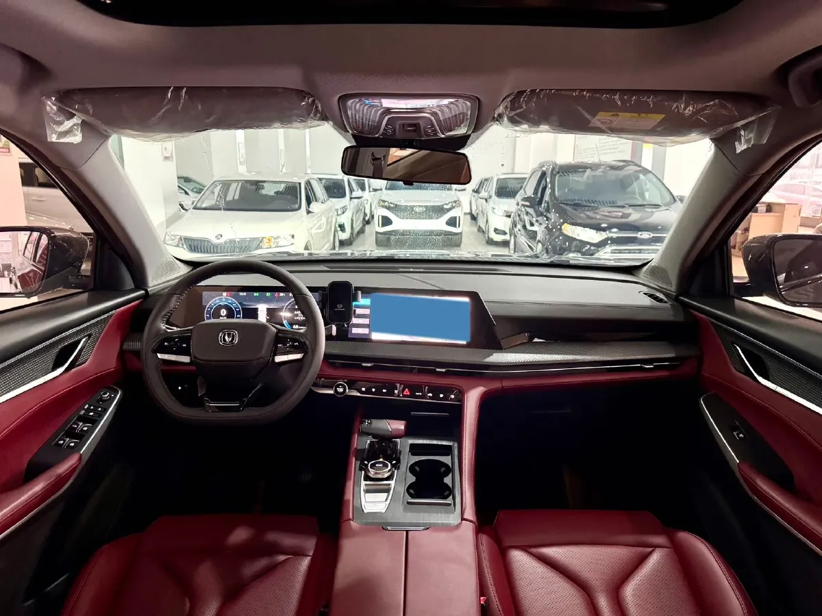 2022 ChangAn CS75 Plus 1.5T 178HP L4 6AT,autocango,china used car exporter,china ev exporter,chinese used car exporter,chinese used ev exporter