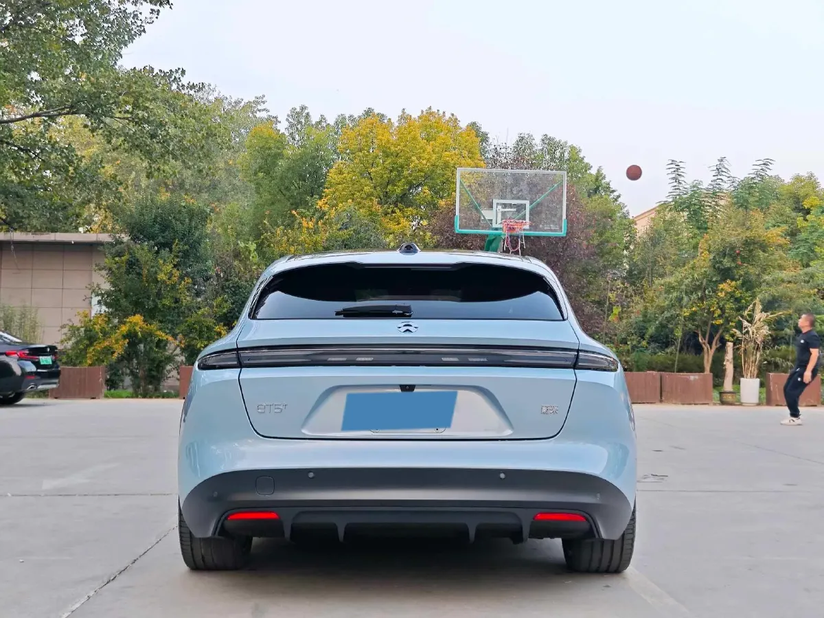 2024 NIO ET5T BEV 75KWH,autocango,china used car exporter,china ev exporter,chinese used car exporter,chinese used ev exporter