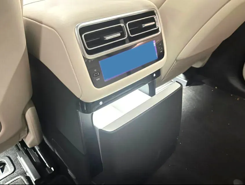 2024 Li L8 Range Extended 154HP REEV 52.3KWH,autocango,china used car exporter,china ev exporter,chinese used car exporter,chinese used ev exporter