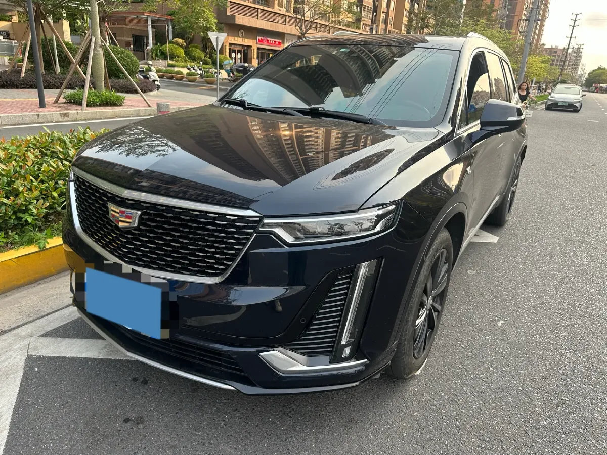2021 Cadillac XT6 2.0T 237HP L4 9AT,autocango,china used car exporter,china ev exporter,chinese used car exporter,chinese used ev exporter