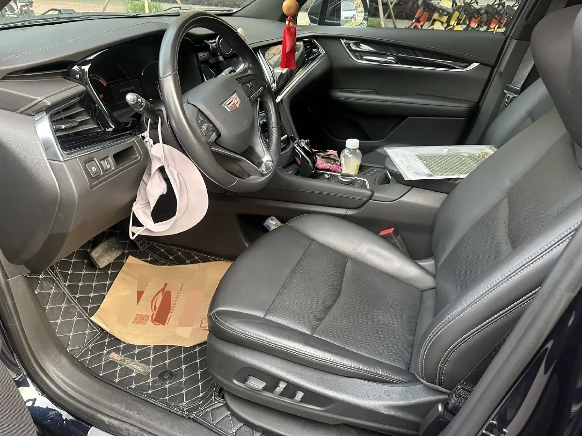 2021 Cadillac XT6 2.0T 237HP L4 9AT,autocango,china used car exporter,china ev exporter,chinese used car exporter,chinese used ev exporter