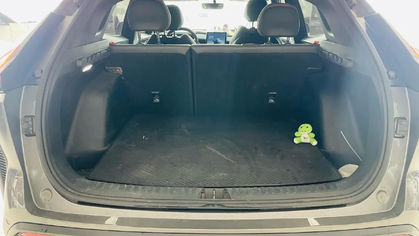 2023 Geely Azkarra 1.5T 181HP L4 7DCT,autocango,china used car exporter,china ev exporter,chinese used car exporter,chinese used ev exporter