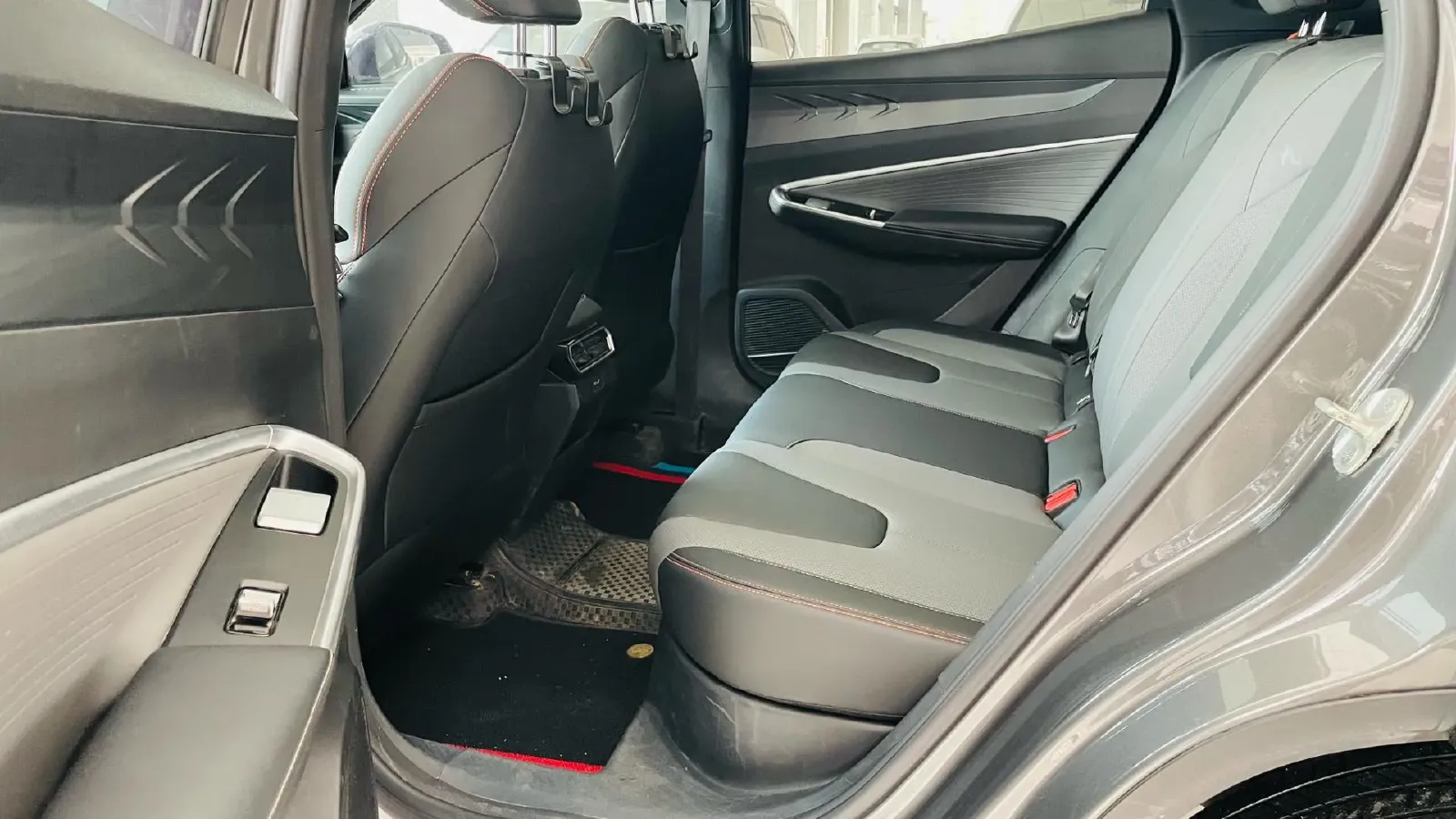 2023 Geely Azkarra 1.5T 181HP L4 7DCT,autocango,china used car exporter,china ev exporter,chinese used car exporter,chinese used ev exporter